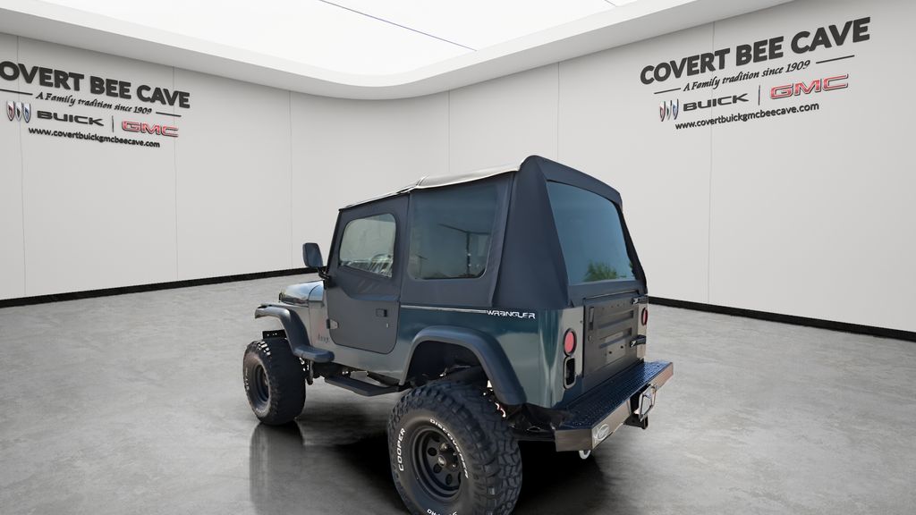 Used 1995 Green Jeep S image 7