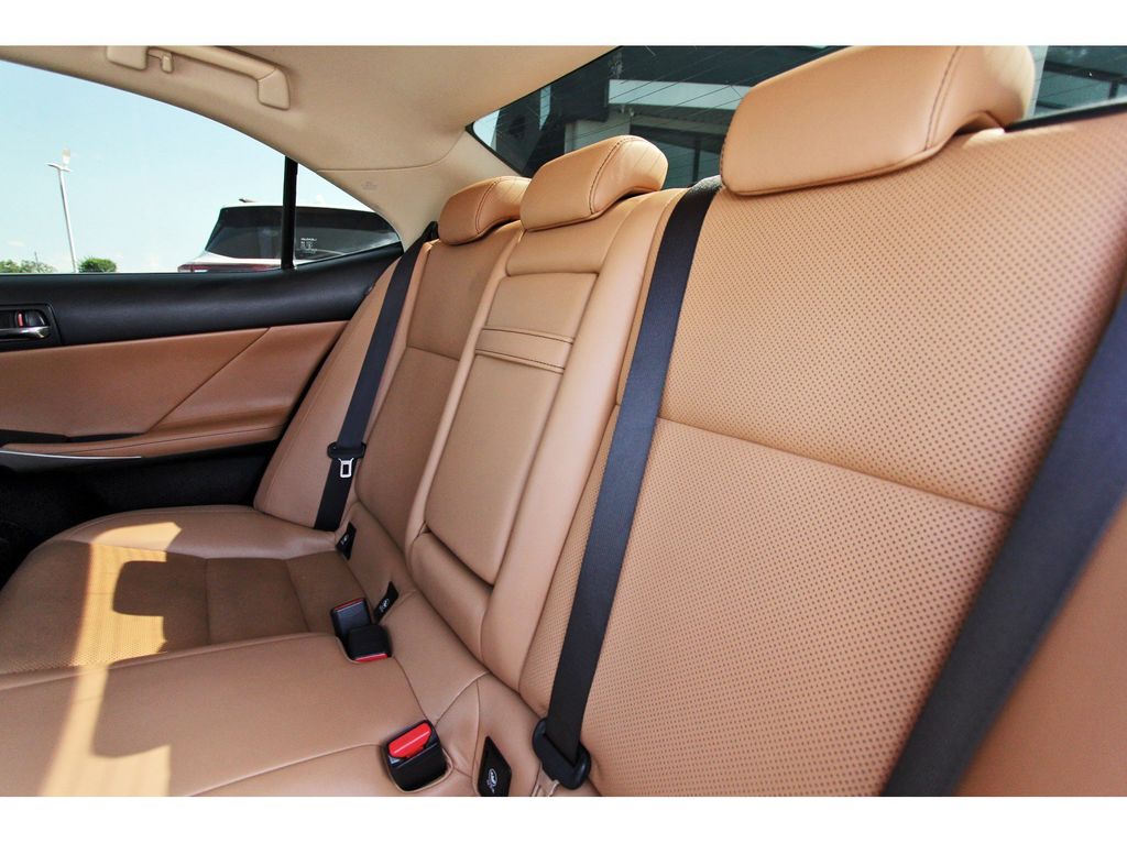 Used 2016 Lexus IS Sedan