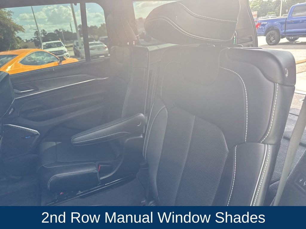 2022 Jeep Grand Cherokee L Overland 4x2