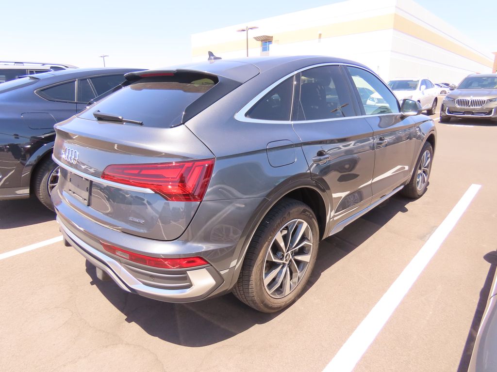 Thumbnail: 2025 Audi Q5 - 3