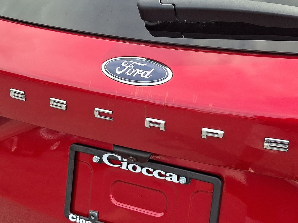 used 2022 Ford Escape car, priced at $19,881