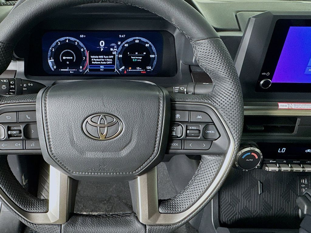 2025 Toyota Tacoma TRD PreRunner - Photo 7