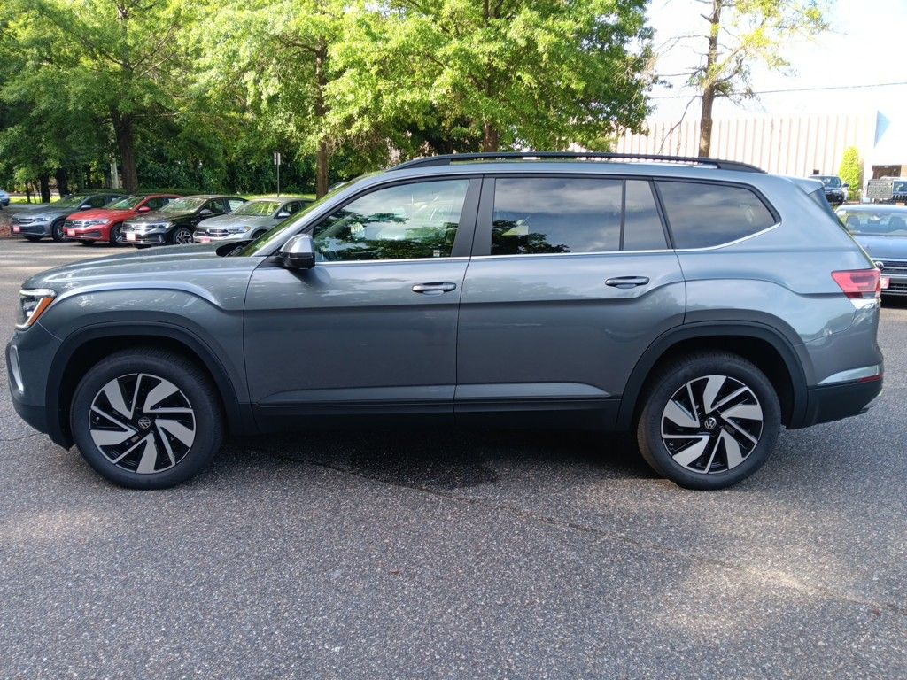 2024 Volkswagen Atlas 2.0T SE w/Technology 2