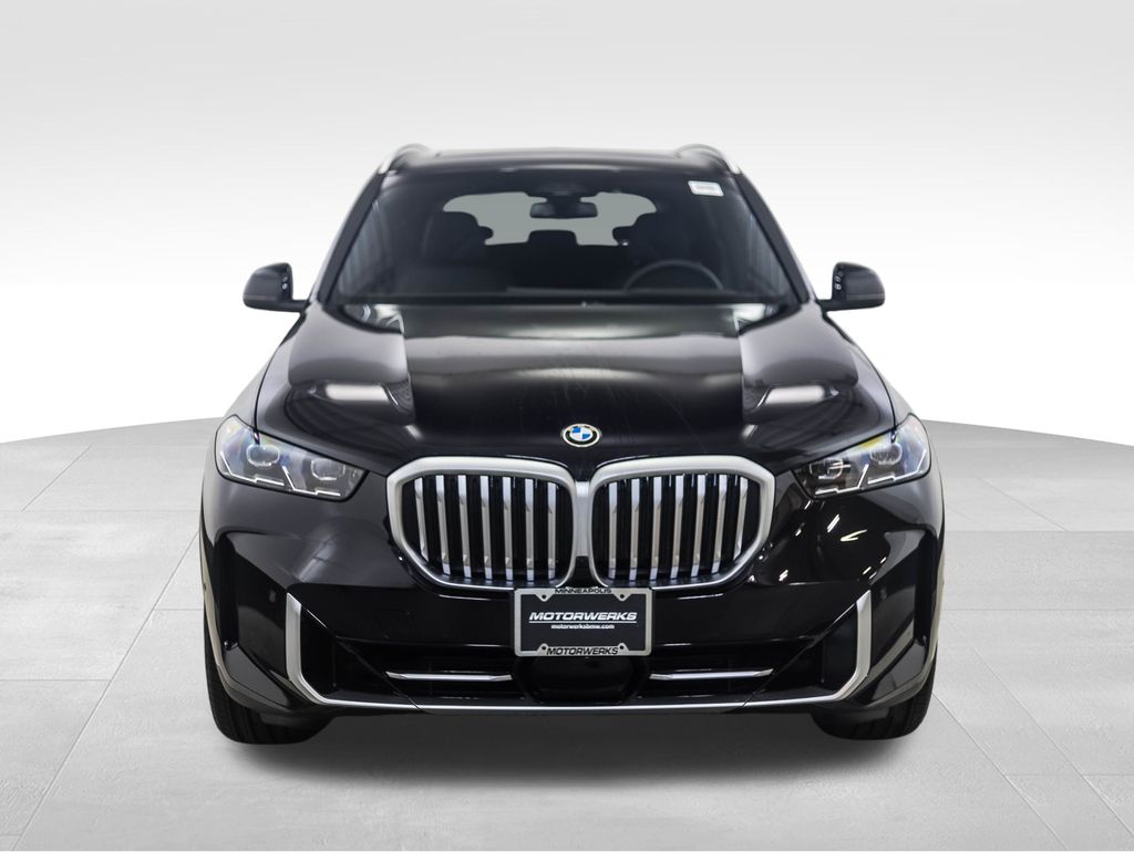 Thumbnail: 2026 BMW X5 - 8