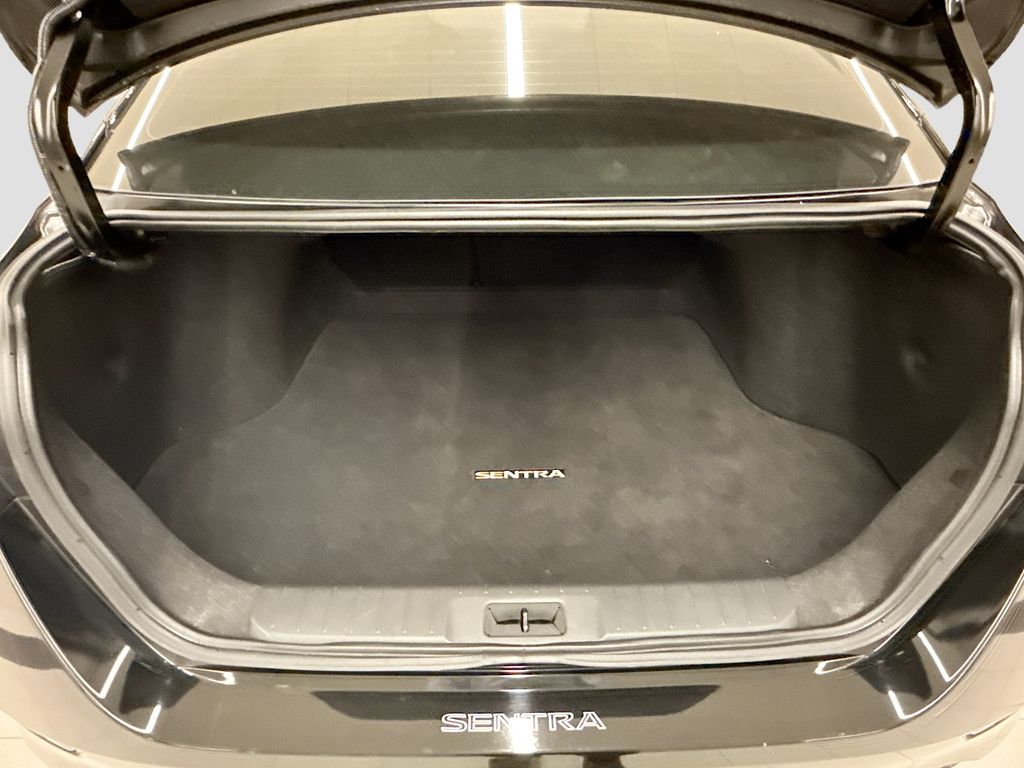 2023 Nissan Sentra SV 23