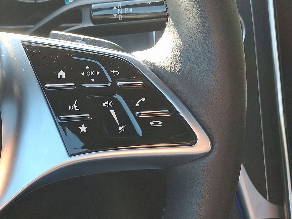 Thumbnail: 2025 Mercedes-Benz GLC - 23