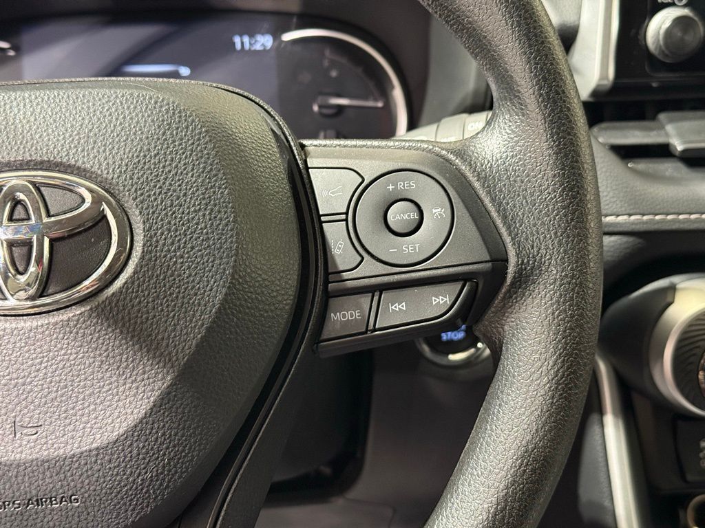 Thumbnail: 2025 Toyota RAV4 - 24