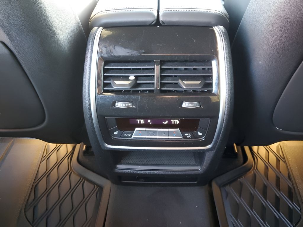 Used Car 2022 Bmw X7  Xdrive40i For Sale Under $60,000 In Austin, Texas