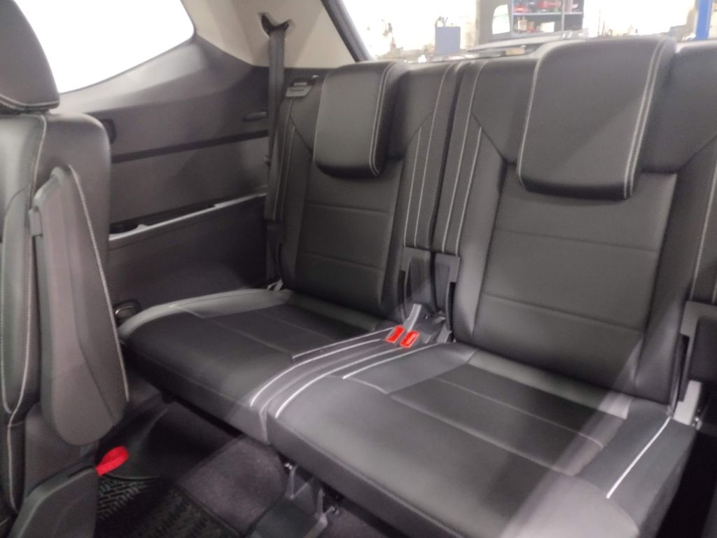 2023 Volkswagen Atlas 3.6L V6 SEL R-Line