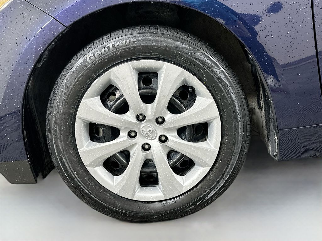 Thumbnail: 2023 Toyota Corolla - 30