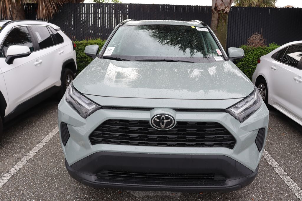Thumbnail: 2022 Toyota RAV4 - 5