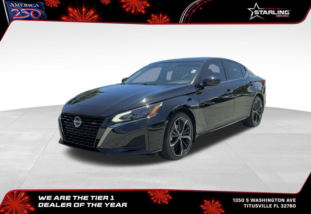 Super Black Clearcoat 2024 Nissan Altima Sedan Front-Wheel Drive Continuously Variable Transmission