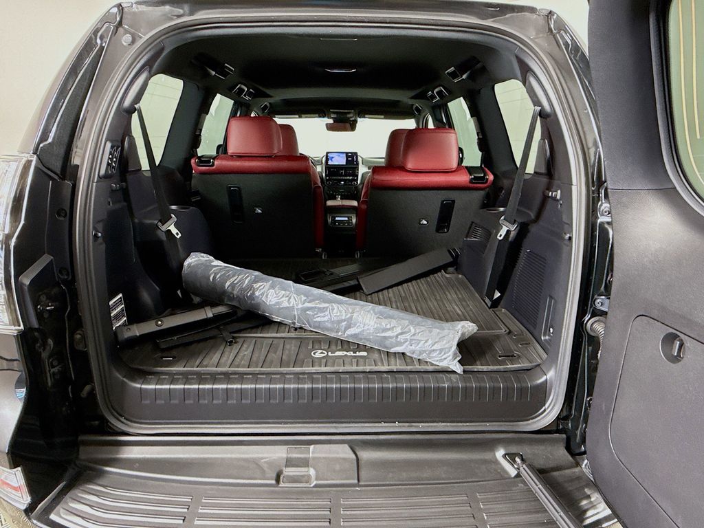 Thumbnail: 2023 Lexus GX - 27