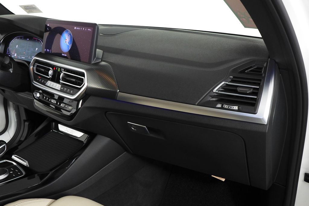 Thumbnail: 2023 BMW X3 - 14