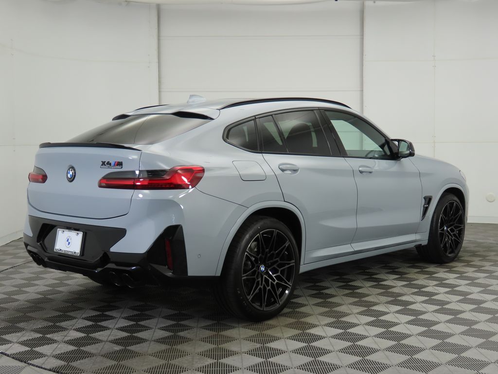 2025 BMW X4 M 5