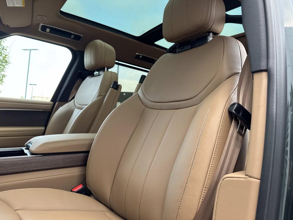 New 2026 Green Land Rover SE image 23