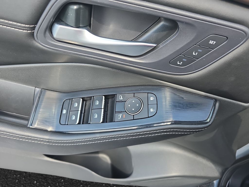 Used 2023 Nissan Rogue SUV