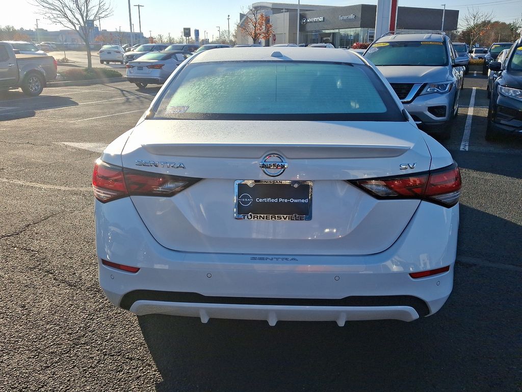 2022 Nissan Sentra SV 5