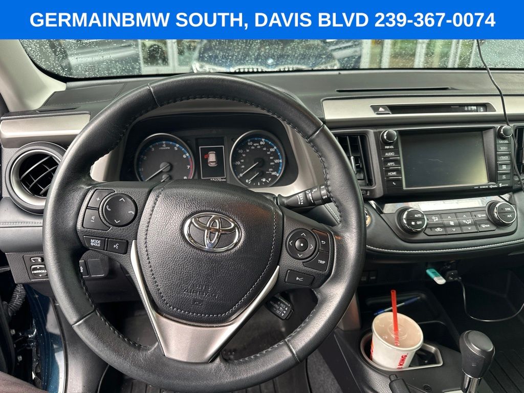 Used 2018 Blue Toyota XLE image 21