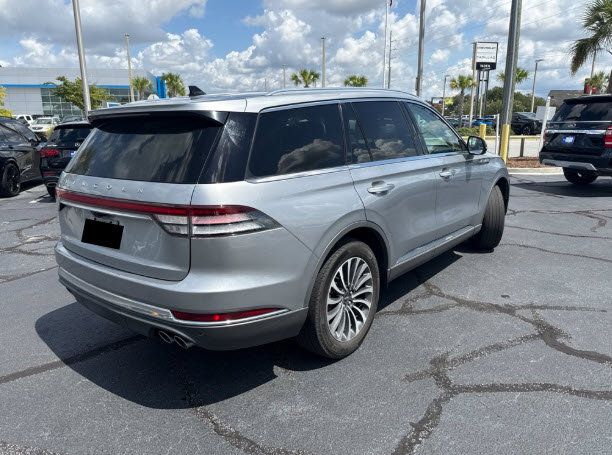2023 Lincoln Aviator Standard