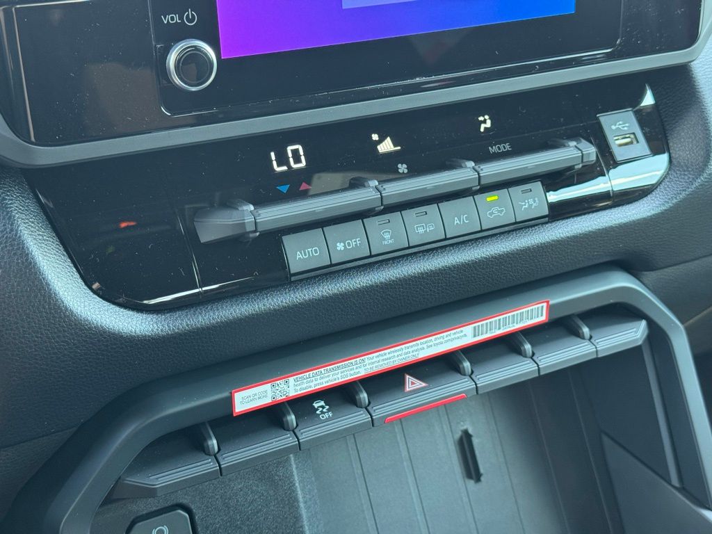 2026 Toyota Tundra SR CrewMax photo 23