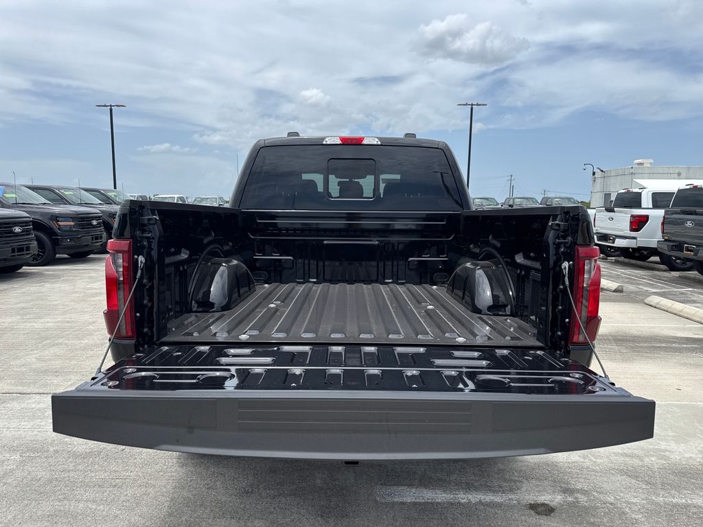 New 2026 Black Ford XLT image 22