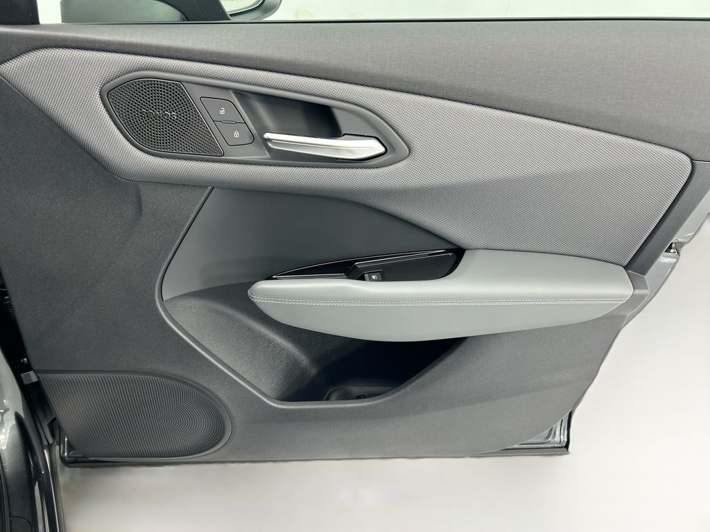 Thumbnail: 2026 Audi Q3 - 24