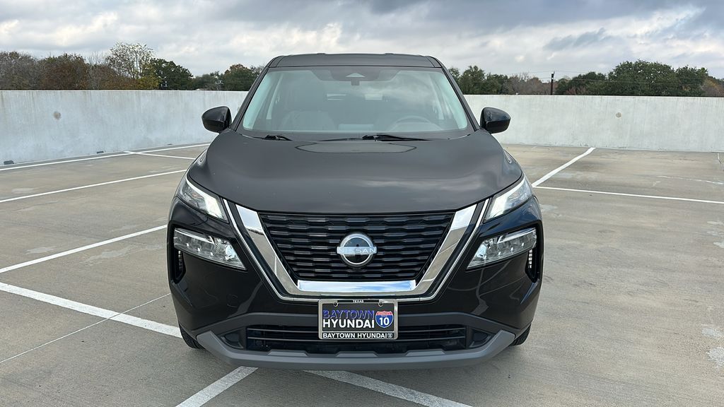 2023 Nissan Rogue SV - 6