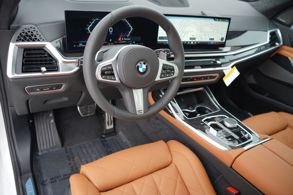 Thumbnail: 2026 BMW X7 - 12