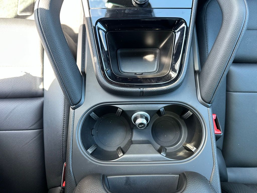 Thumbnail: 2026 Porsche Cayenne - 27