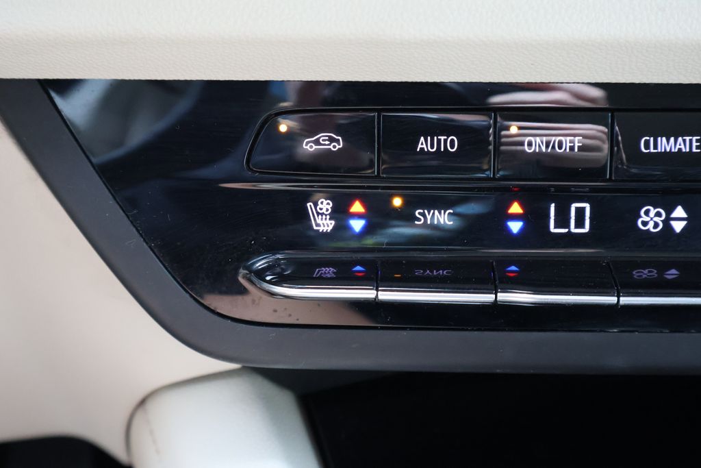 Thumbnail: 2021 Buick Envision - 29