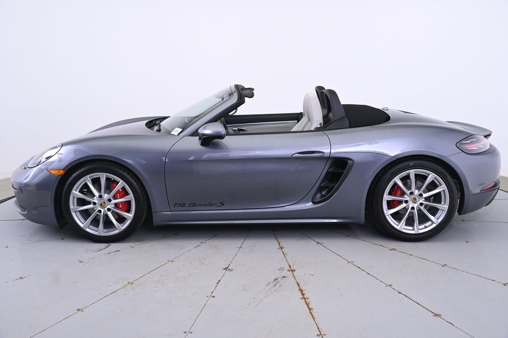 Thumbnail: 2025 Porsche 718 Boxster - 2