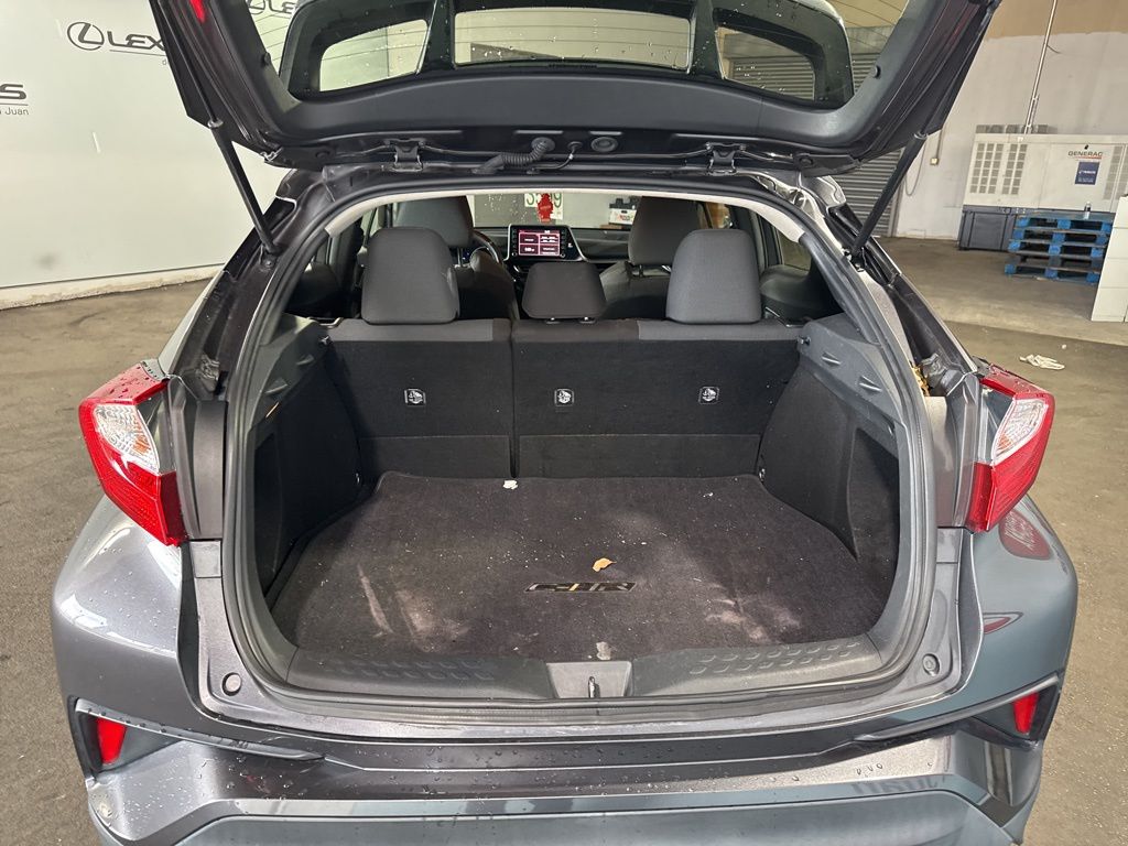 Used Car 2021 Toyota C-hr  Le For Sale Under $25,000 In San Juan, Puerto Rico