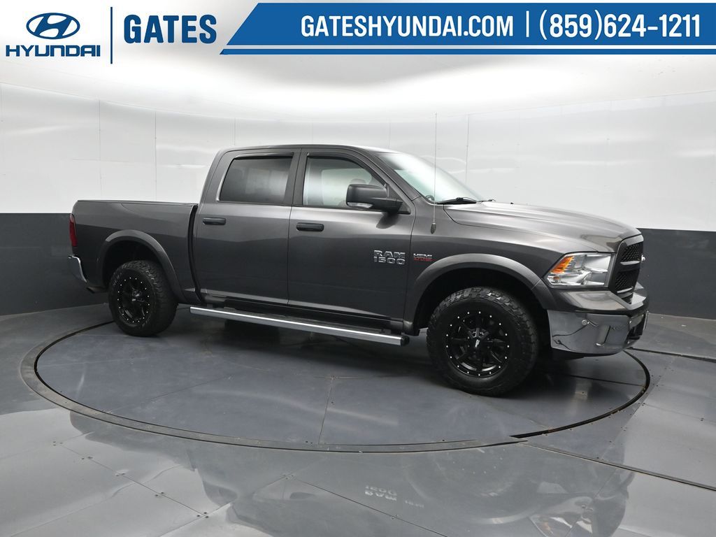 Gray (Granite Crystal Metallic Clearcoat) 2018 RAM 1500 SLT Crew Cab 4WD Pickup Truck Four-Wheel Drive 8-Speed Automatic