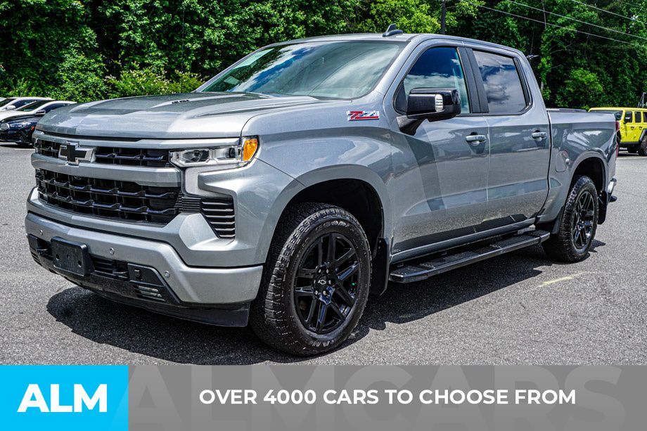 Used 2024 Gray Chevrolet RST image 3