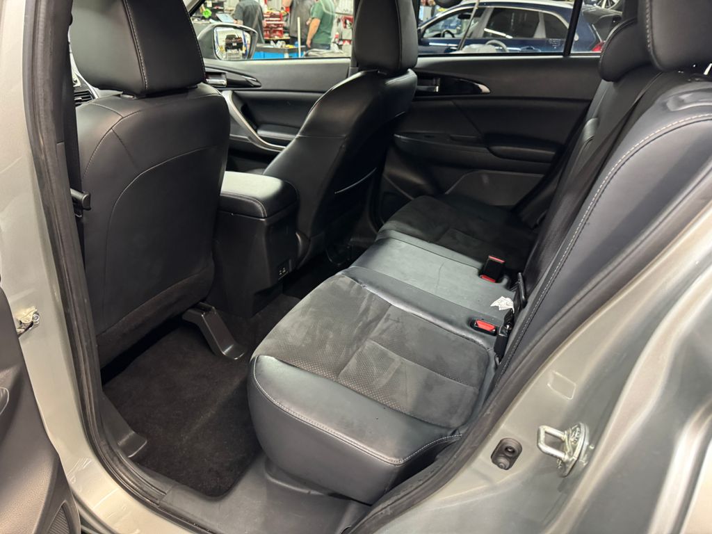 2025 Mitsubishi Eclipse Cross SE