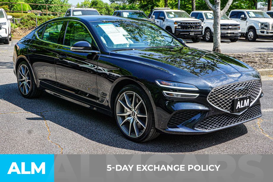 Used 2025 Black Genesis 2.5T image 4