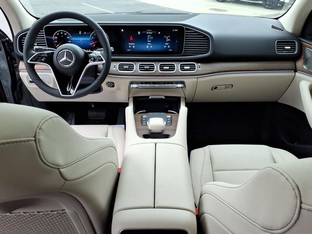 New 2026 Selenite Gray Metallic Mercedes-Benz GLE 350 image 28