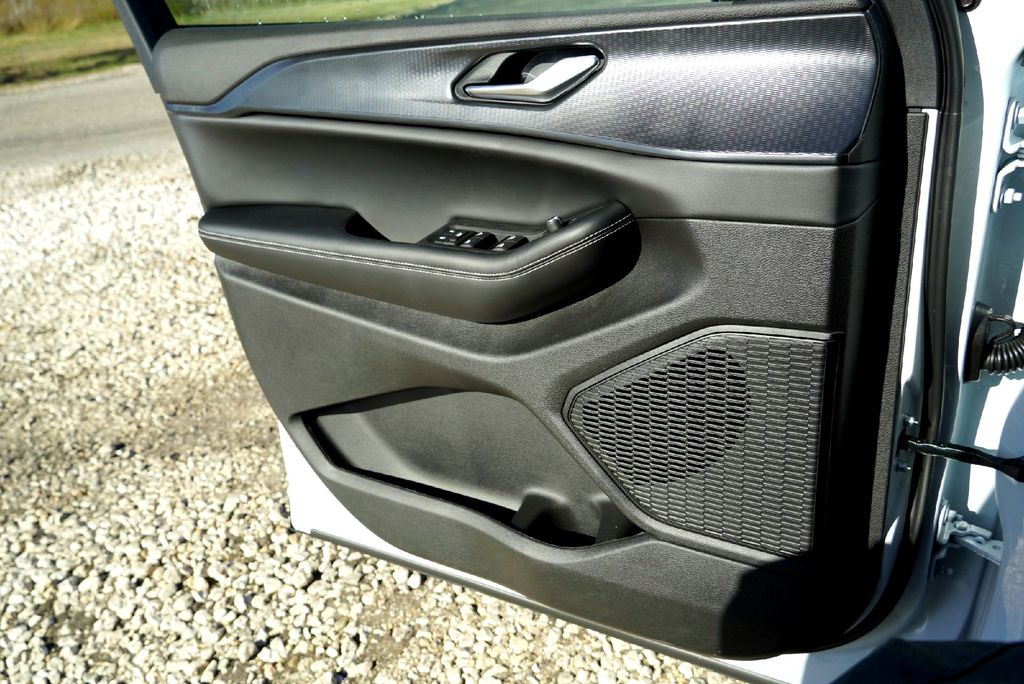 New Car 2025 Jeep Grand Cherokee L  Altitude X For Sale Under $40,000 In Taylor, Texas