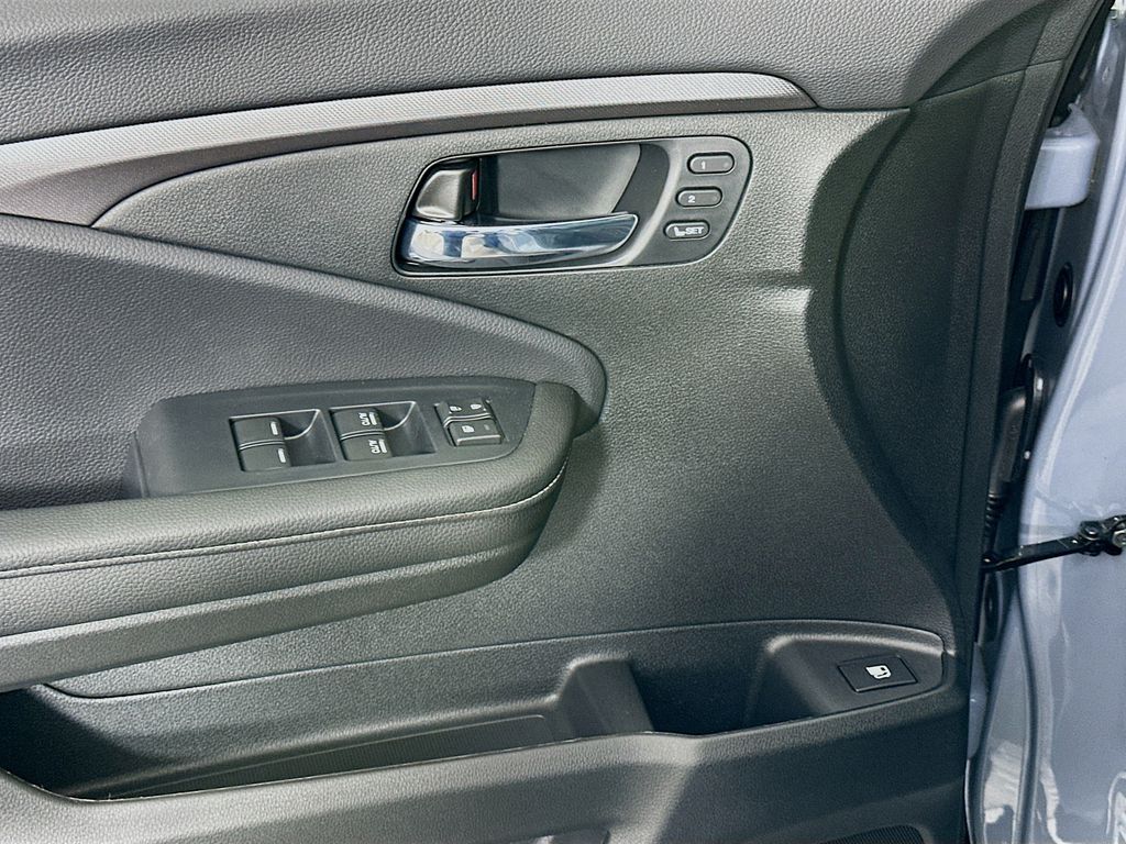 Thumbnail: 2026 Honda Ridgeline - 19