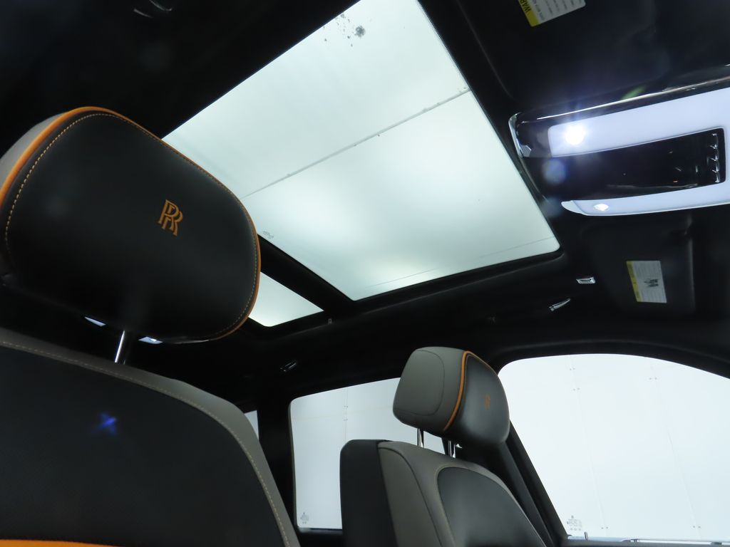 2020 Rolls-Royce Cullinan  19