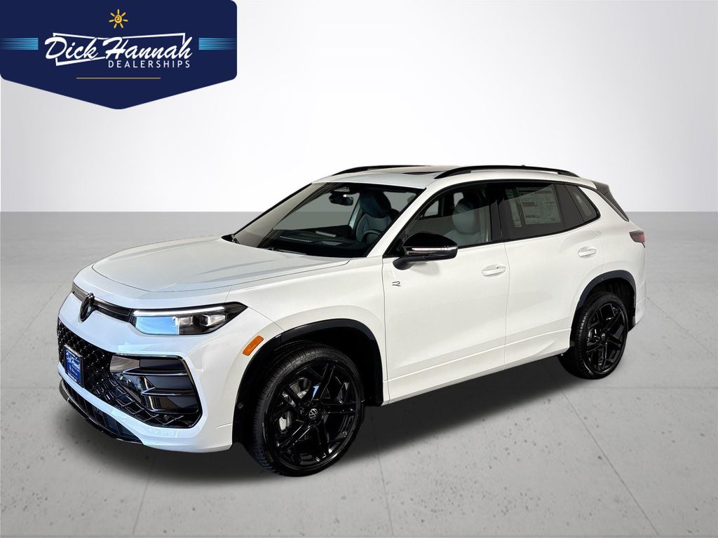 2025 Volkswagen Tiguan 2.0T SE R-Line Black