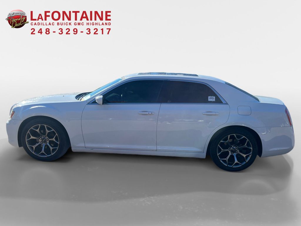 2012 Chrysler 300 S 4