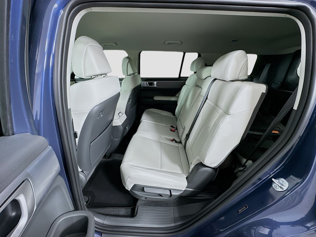 Thumbnail: 2026 Hyundai Santa Fe - 16