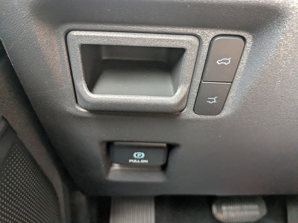 2025 Ford Expedition Active MAX