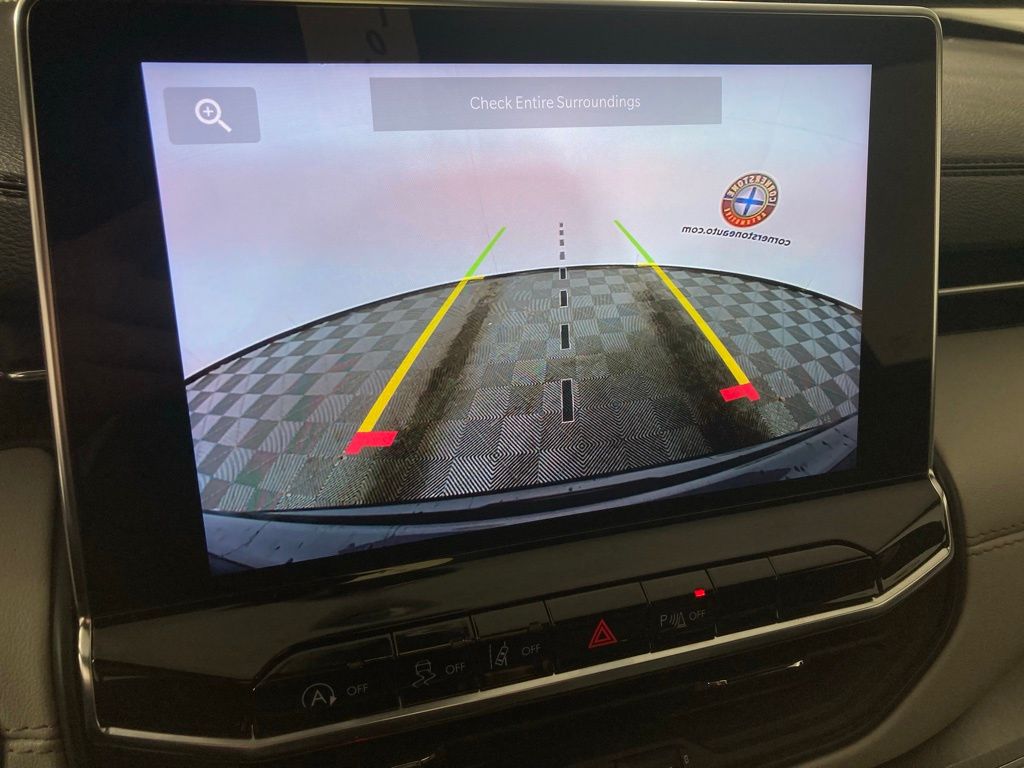 Used 2024 Gray Jeep Limited image 5