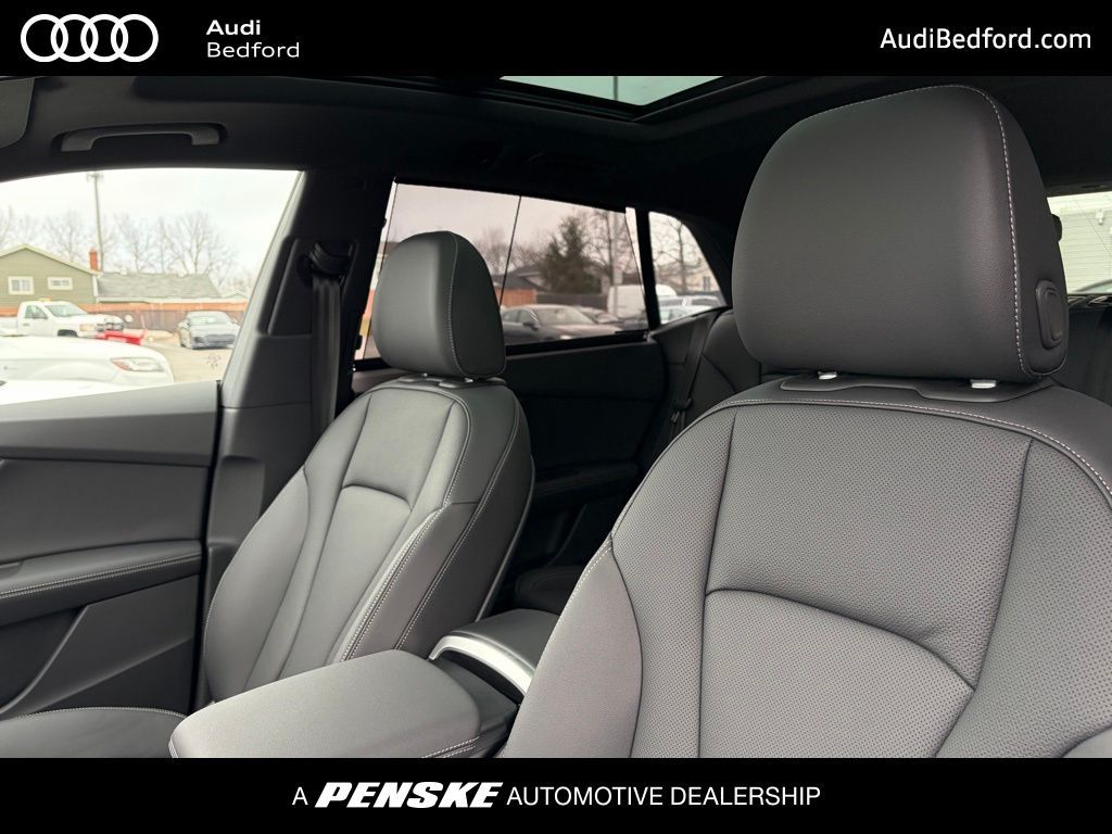 Thumbnail: 2026 Audi Q8 - 14