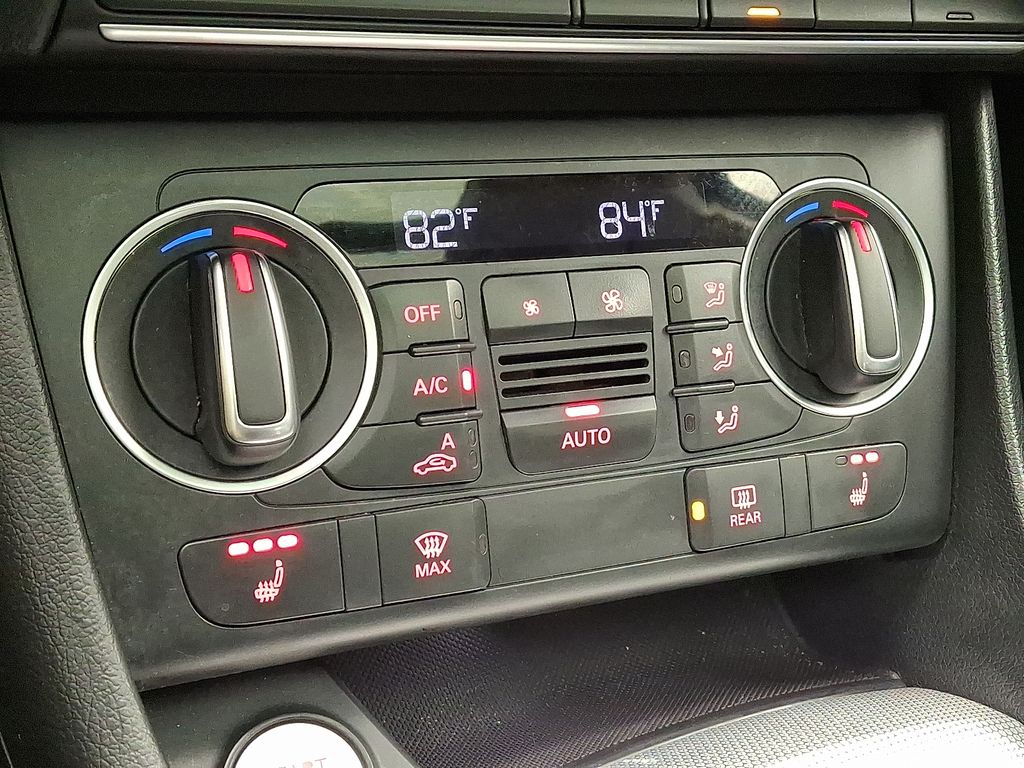 Thumbnail: 2016 Audi Q3 - 16