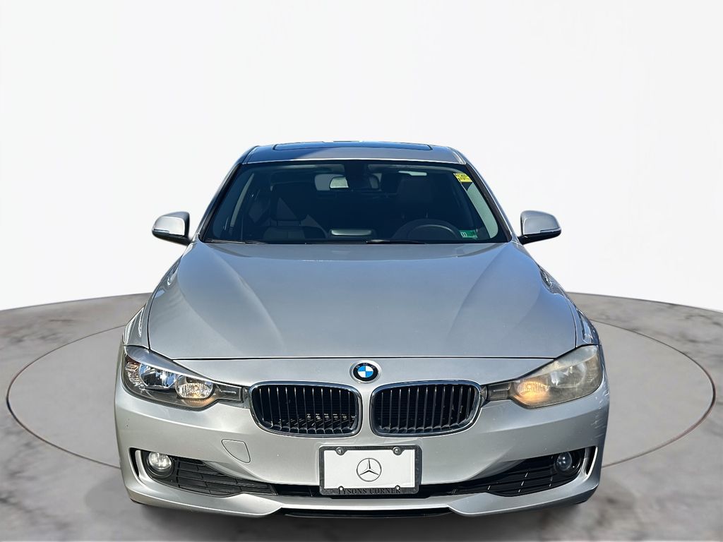 Thumbnail: 2014 BMW 3 Series - 3