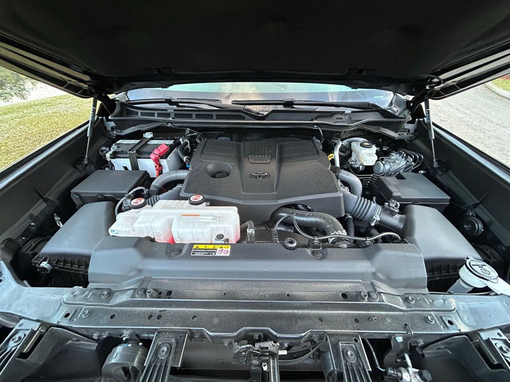 Thumbnail: 2024 Toyota Tundra - 10